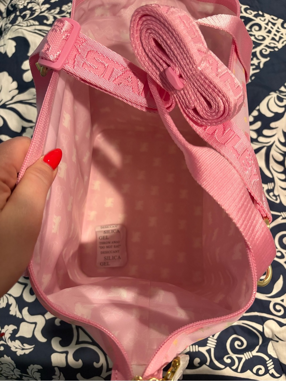 BNWT Stanley x LoveShackFancy
Ibiza Sunset All Day Julienne Mini Cooler - Picture 5 of 7